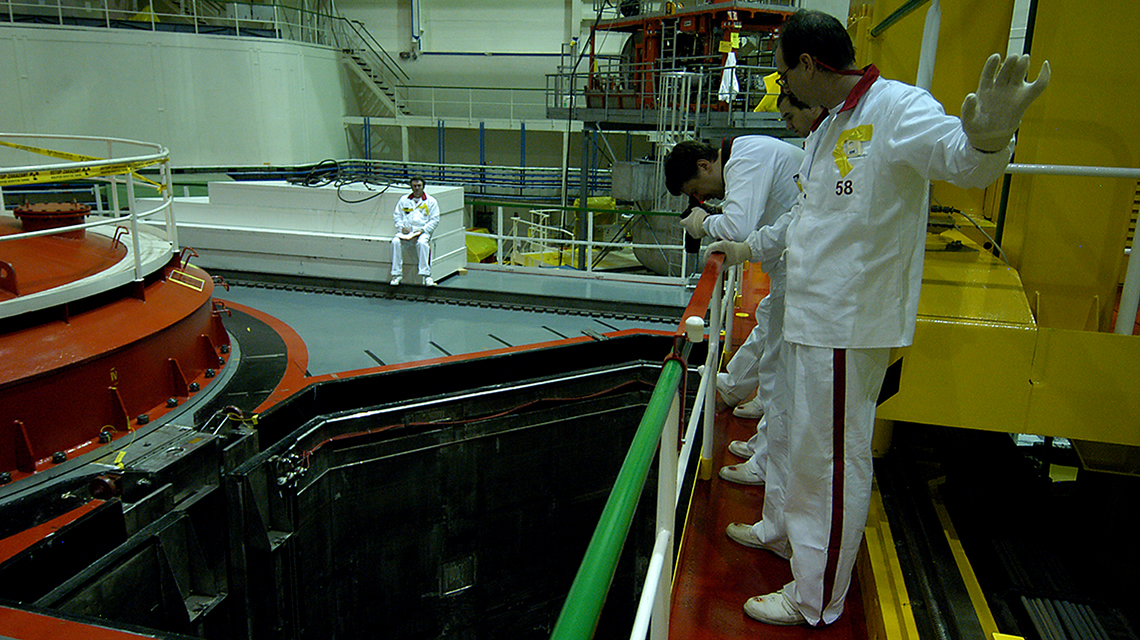 inspectors-mohovce-npp-1140x640.jpg