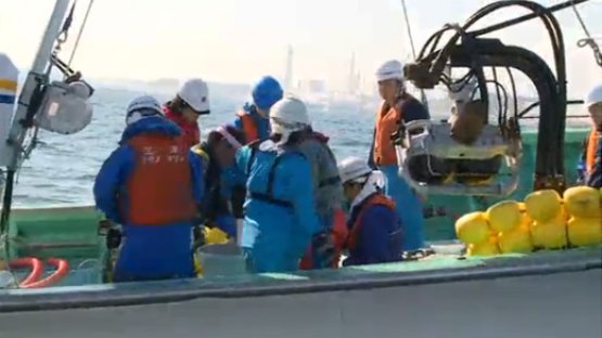 Seawater Sampling in Fukushima: IAEA and Japanese Experts Conduct Joint Mission